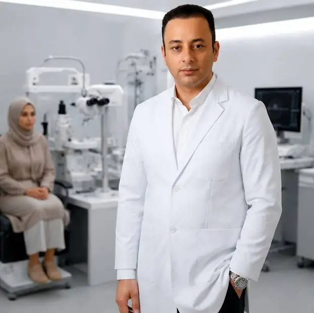 اتاق معاینه چشم در کلینیک